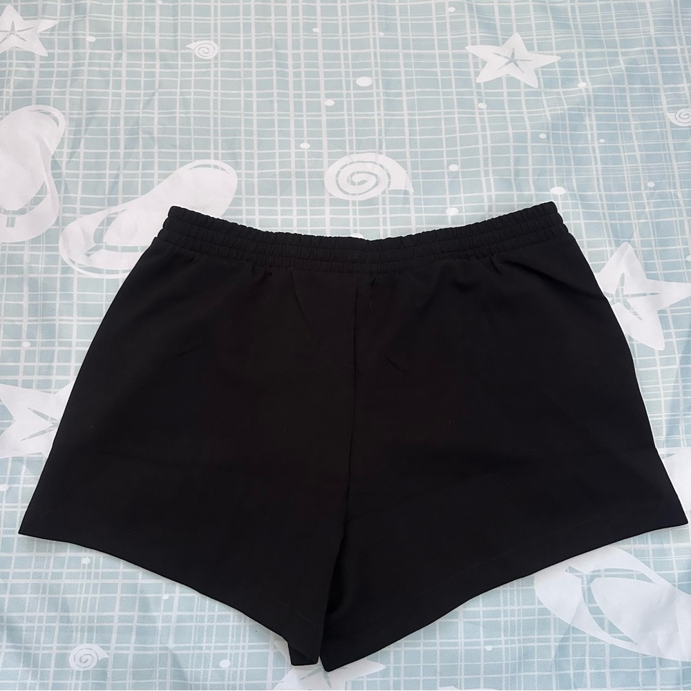 VSX Featherweight Knit Rib Short NWT - Picture 4 of 4